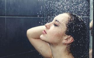 4 điều cấm kỵ khi tắm vào mùa hè, nguy hiểm nhất là việc số 2