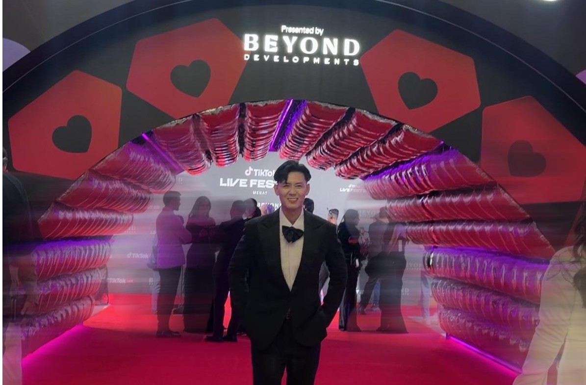 ĐẠI DIỆN VIỆT NAM DƯƠNG HUỲNH ANH XUẤT HIỆN NỔI BẬT TẠI TIKTOK LIVE FEST 2025 DUBAI
